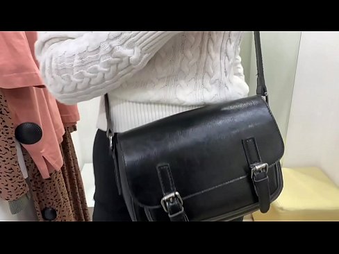 ❤️ Masturbasi publik dari jalang muda FeralBerry dengan dildo di kamar pas ️ Rusia porno di id.xinwen1288.top